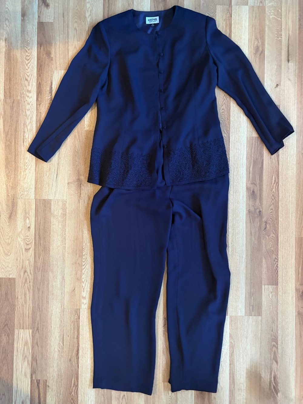 Kasper Plum Women's Two-Piece Blazer & Pants Set